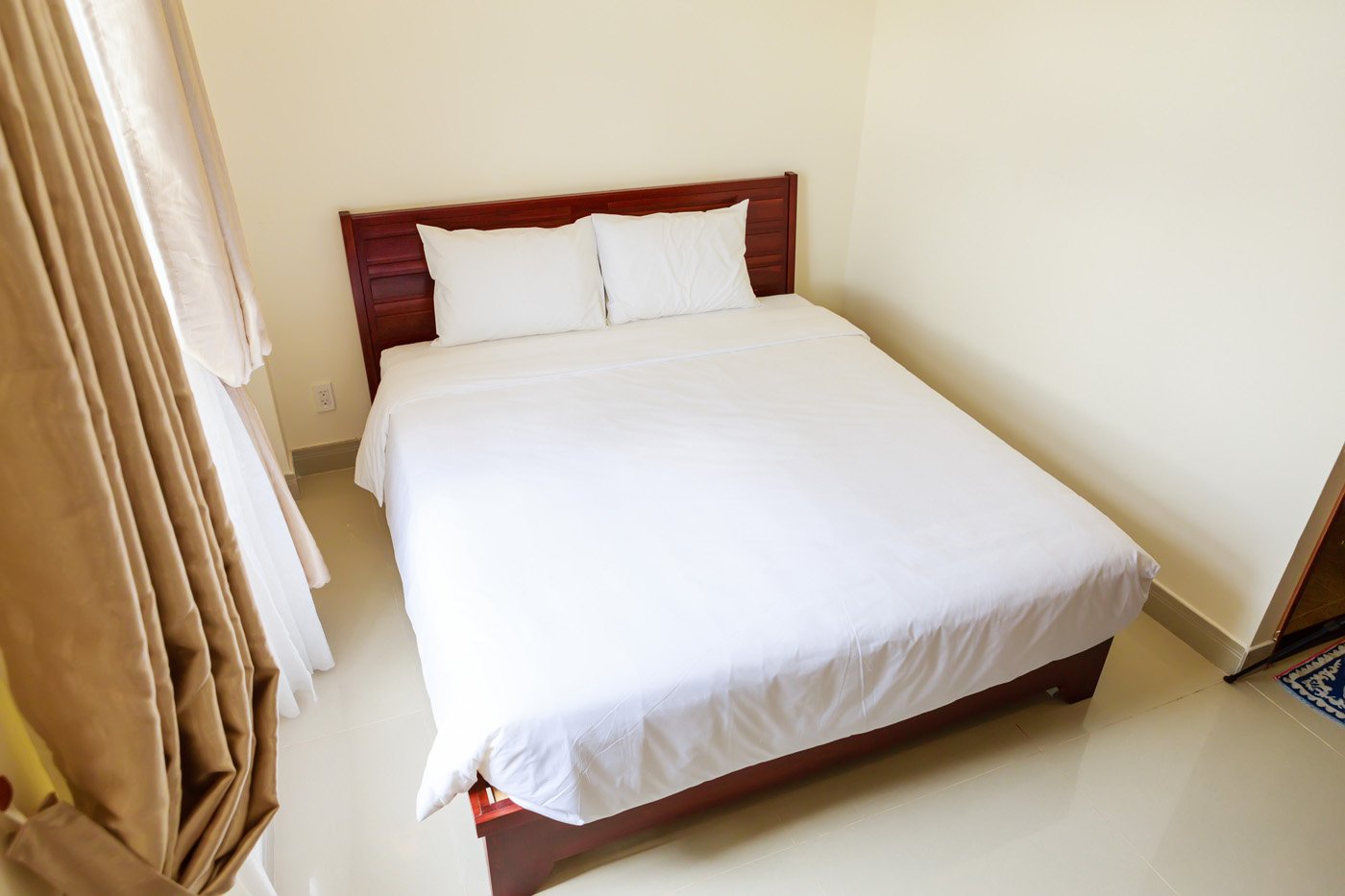 quang-trung-hotel-phu-quoc-banner-9